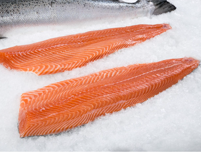 Premium Sashimi Grade Box — Salmon, Tuna & Scallops
