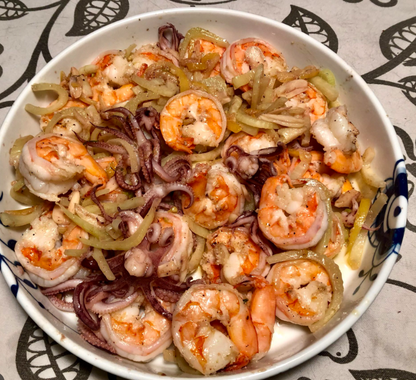 Seafood Stir-Fry Mix (Shrimp, Squid, Shellfish)